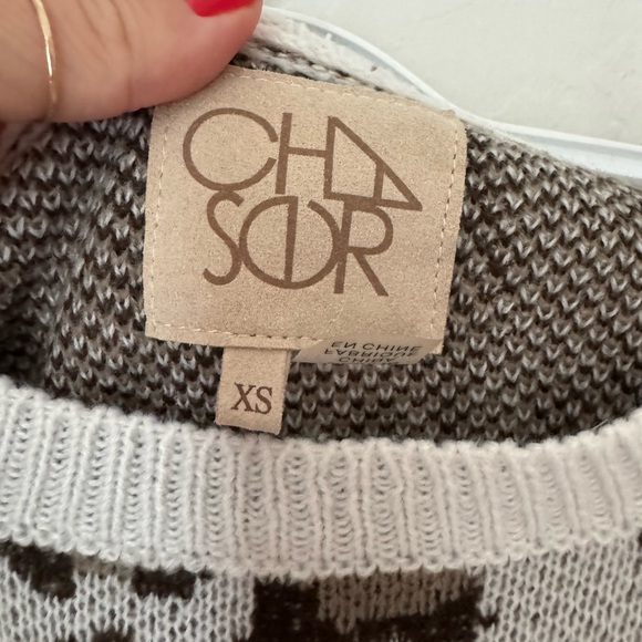 EUC Chaser Ruffle Sleeve Leopard Print Sweater Size XS - Picture 8 of 10